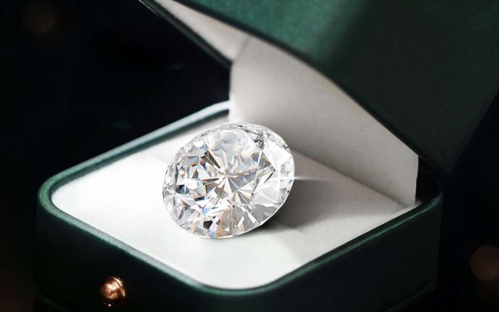 Kim cương 10 carat có giá lên đến hơn 50 tỷ đồng