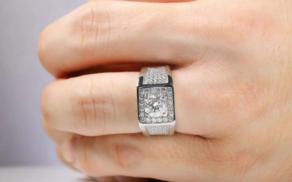 kim cương 6ly8 giá bao nhiêu