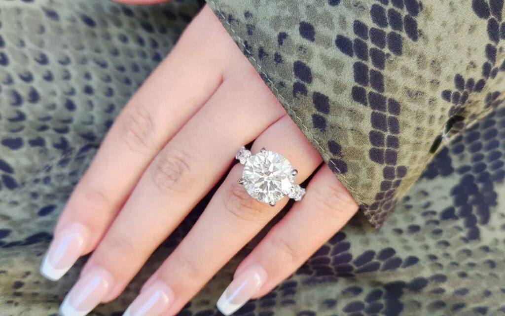 Nhẫn kim cương nữ 7 ly