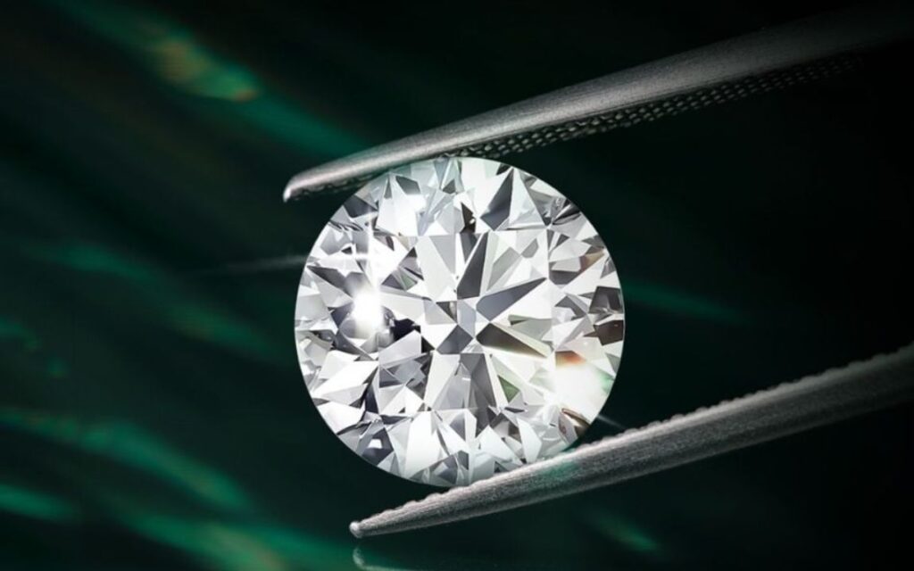 kim cương 5ly2 giá bao nhiêu