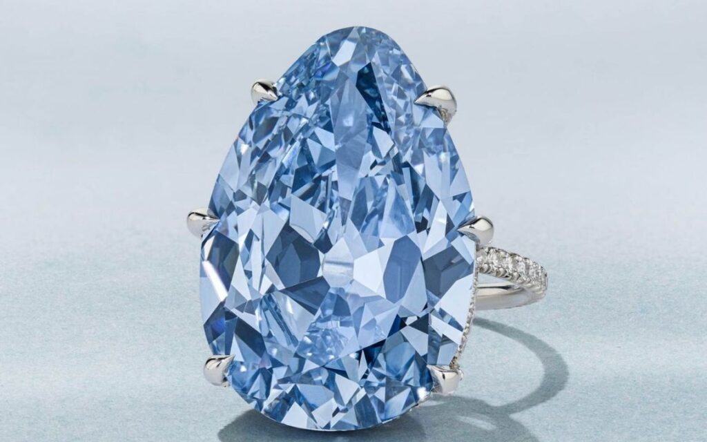 Kim cương xanh lam